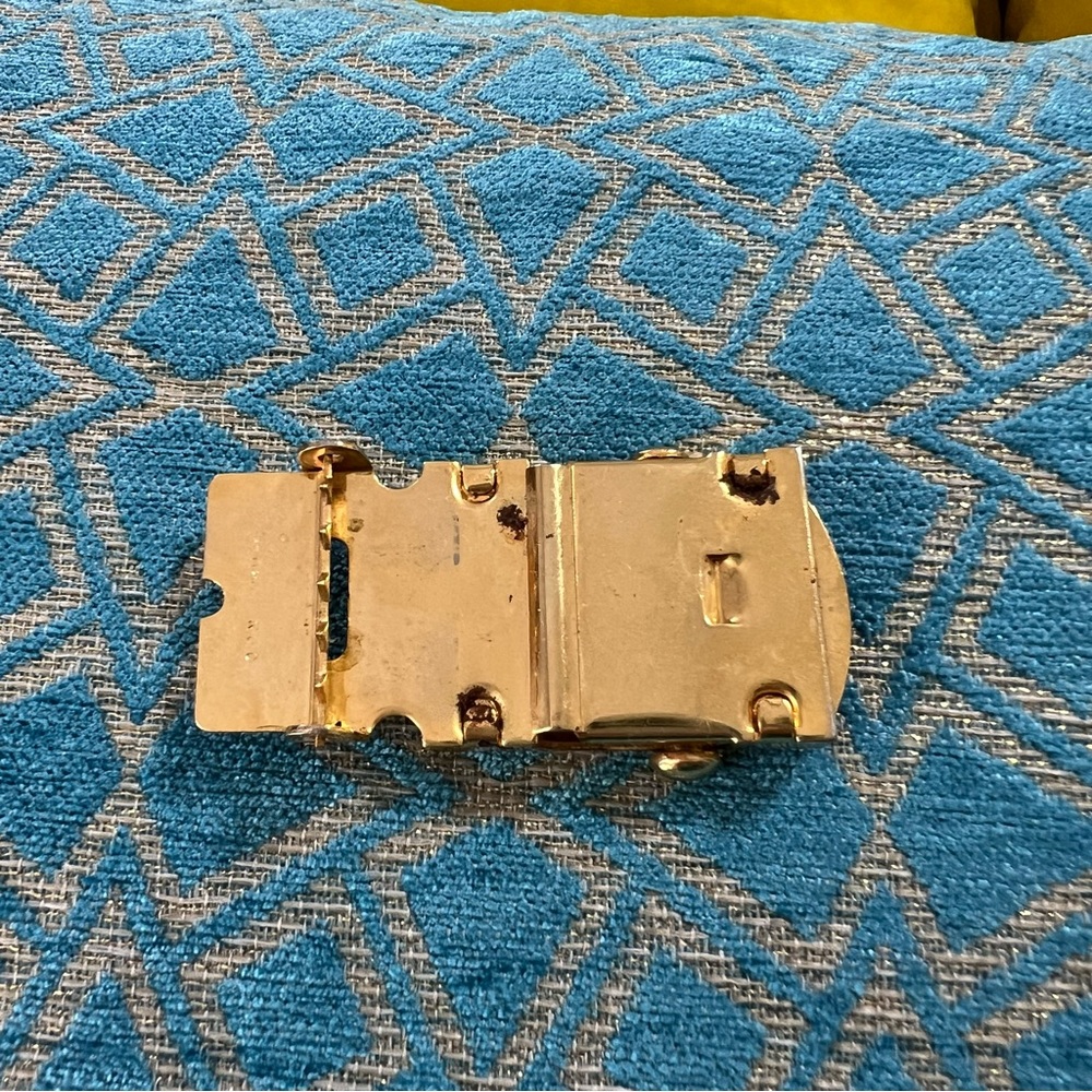 YSL Yves Saint Laurent Gold Belt Buckle‎ Accessories accent piece authentic OS - Picture 7 of 10